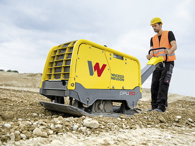 Виброплита реверсивная дизельная Wacker Neuson DPU 110 Lem 970 (850кг), изображение 3